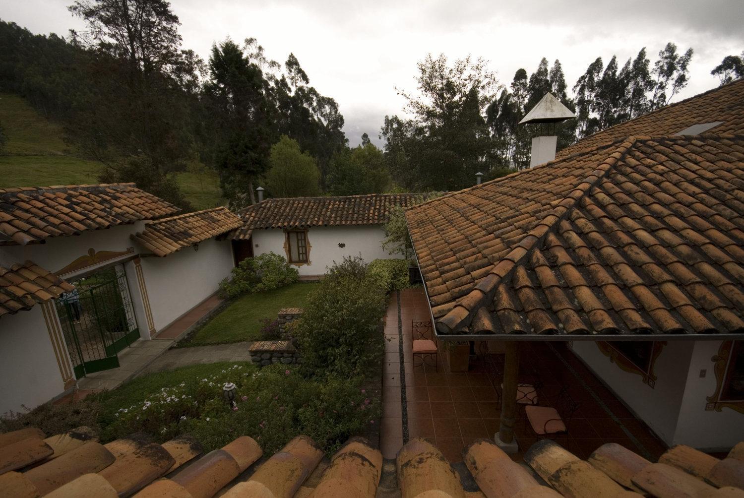 Hosteria Caballo Campana Cuenca Exterior foto